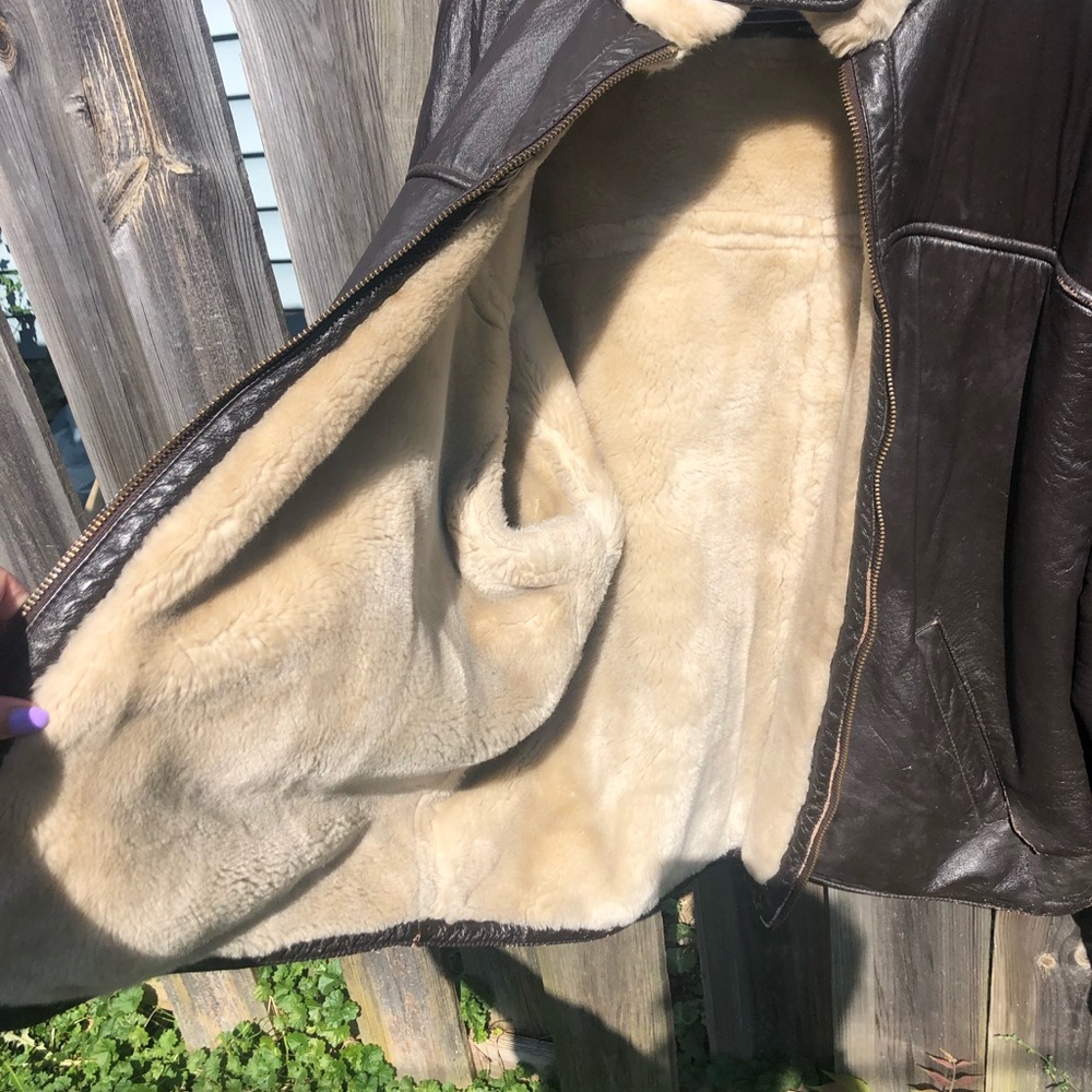 Men’s Jacket - Picture 3 of 4